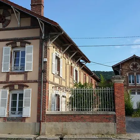 Le De Romane Domaine Du Vendangeoir Hébergement de vacances Vinay (Marne)