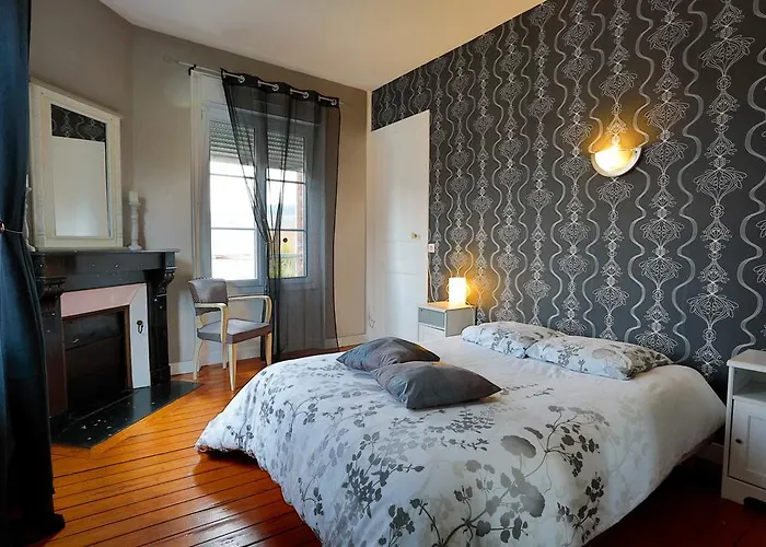 בית נופש Le De Romane Domaine Du Vendangeoir *