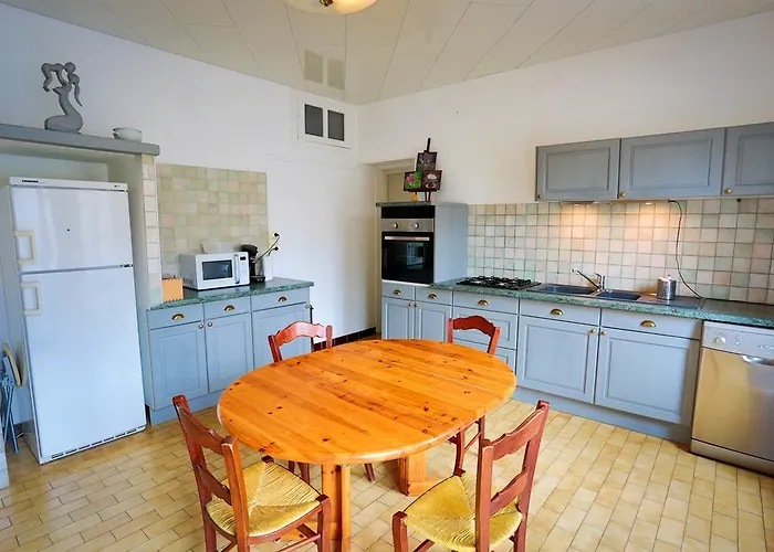 Le De Romane Domaine Du Vendangeoir *