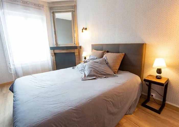 Le De Romane Domaine Du Vendangeoir * Vinay (Marne)